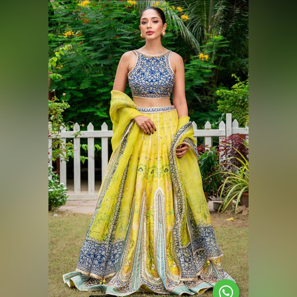 Sania Maskatiya Lengha Choli